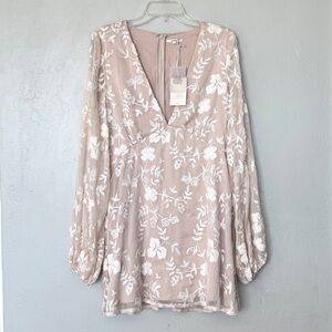 Tularosa Ryland Cream Embroidered Floral V-neck Long Sleeve Mini Dress Size M